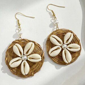 Boho Beach Breeze Rattan Dangle Earrings Brown Seashells Fashion Jewelry, Brown